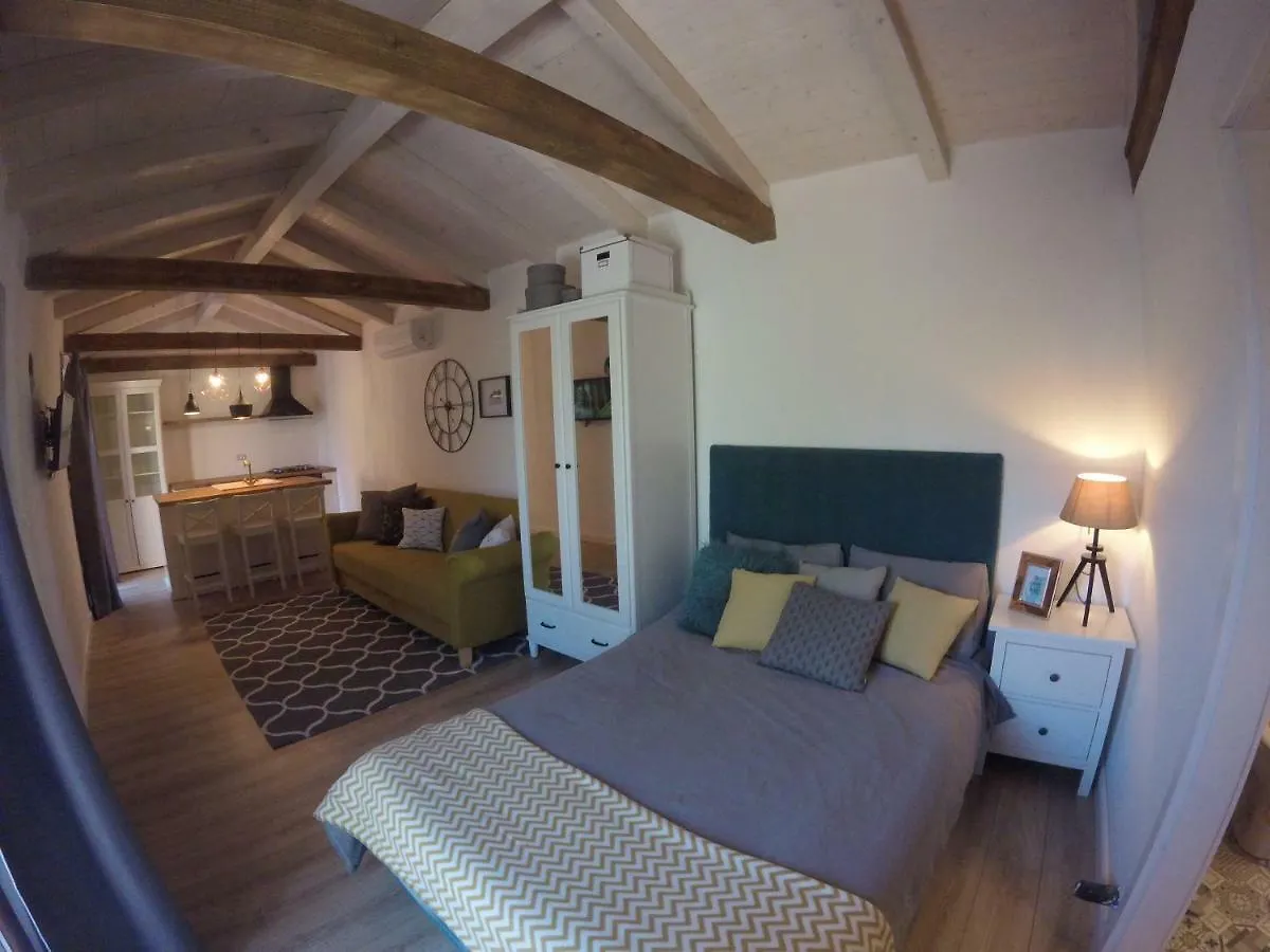 Apartments Romy Pula Kroatien