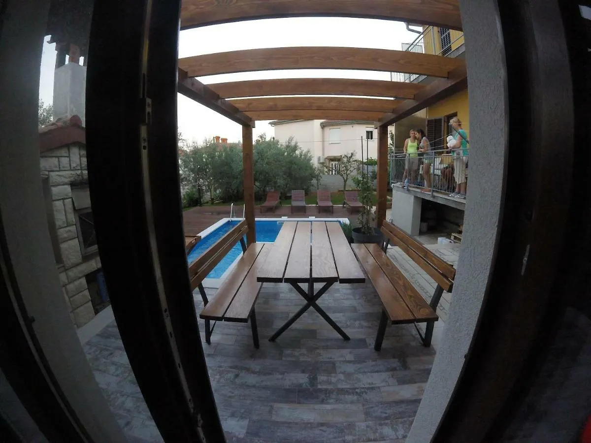Apartments Romy Pula