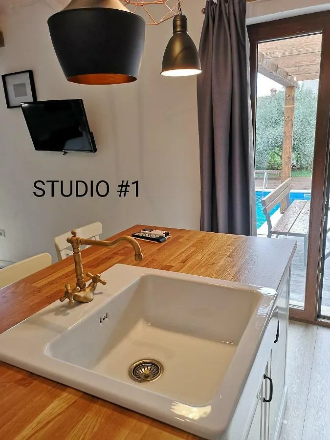 Apartments Romy Pula 0*,  Croatia